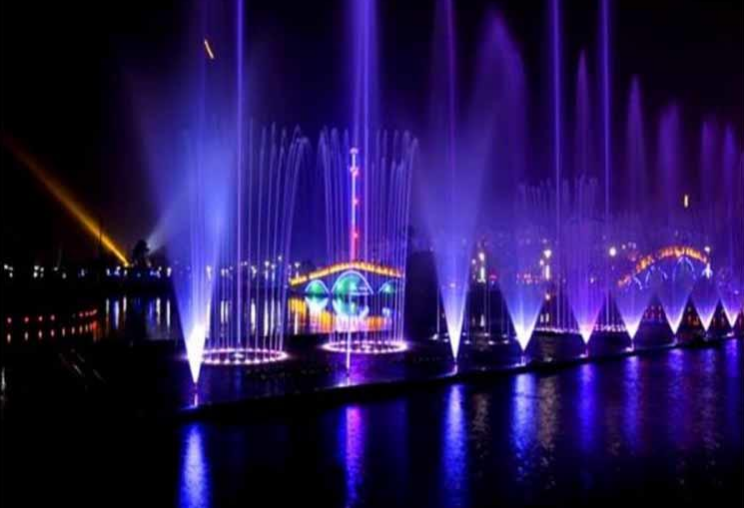 漂浮式音乐喷泉6